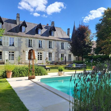 Logis Des Tourelles Bed & Breakfast Cognac Ngoại thất bức ảnh